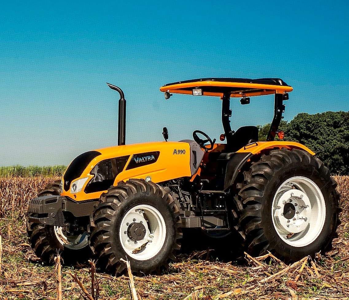 TRACTOR VALTRA A990