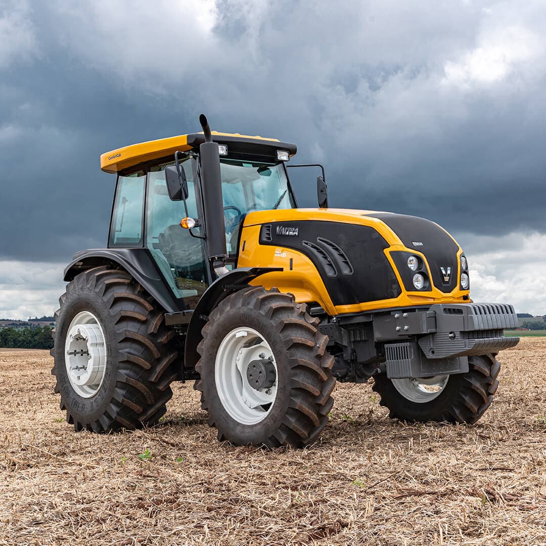 TRACTOR VALTRA BM 135 MFWD