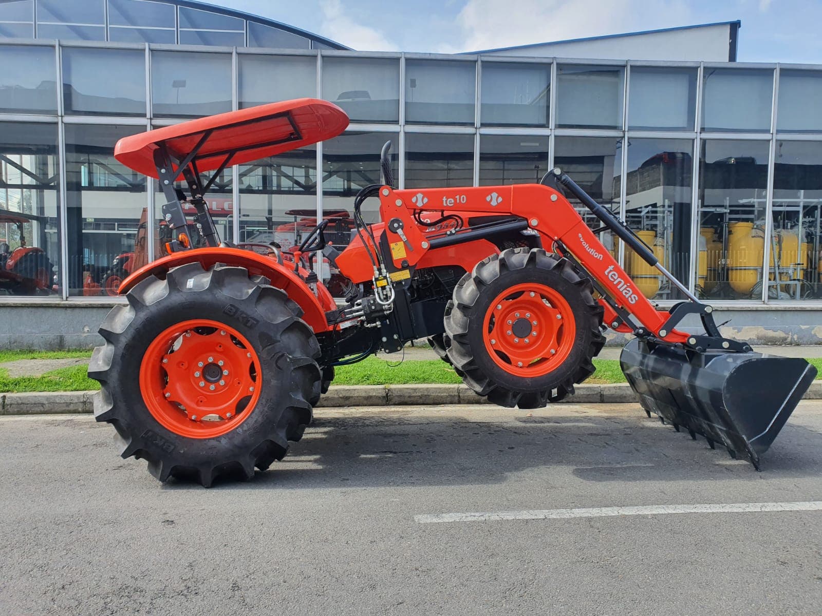 CARGADOR TENIAS TE10 EVOLUTION PARA TRACTOR M9540
